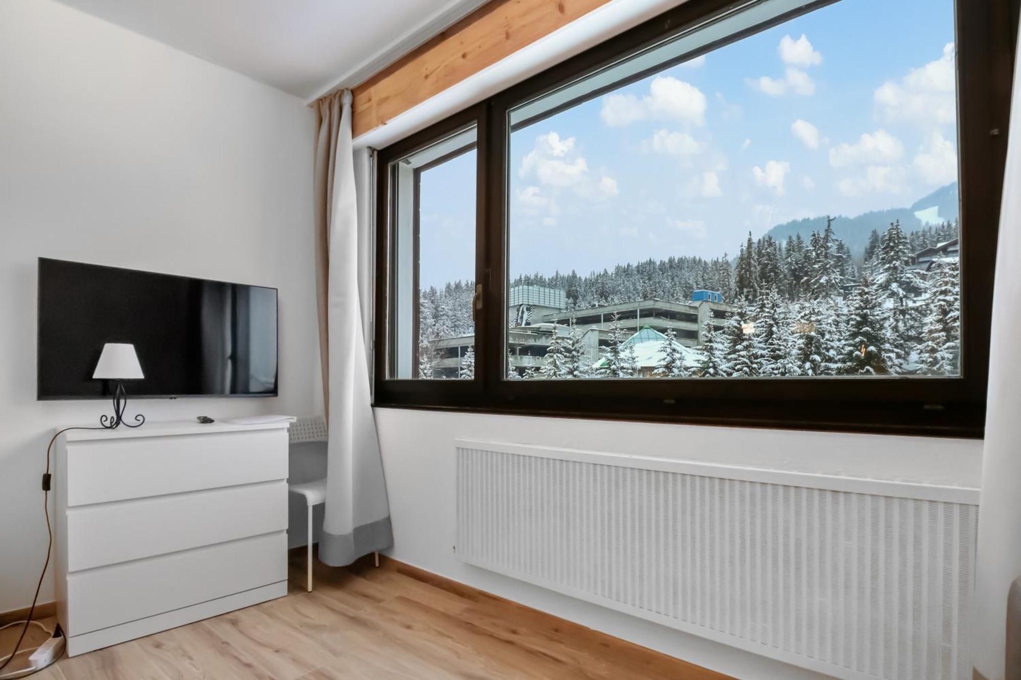 Studio Cosy Au Centre De Crans-Montana Exterior photo